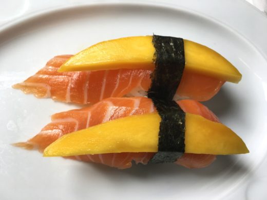 313. Mango-lachs Nigiri