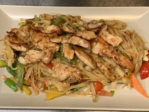 1501. Rice Noodles With Vegetables and Chicken